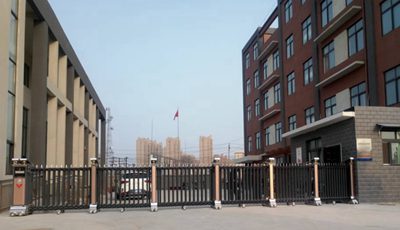 華捷盛電動(dòng)伸縮門應(yīng)用于上街區(qū)孟津路基督教堂