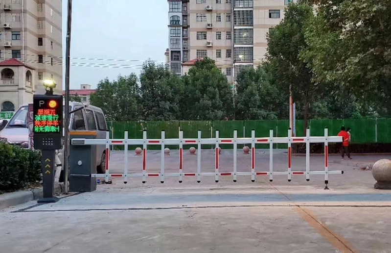 車牌識別_新鄉(xiāng)獲嘉縣天驕都市廣場