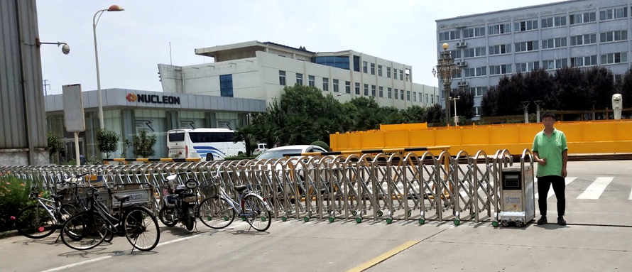 定制電動(dòng)伸縮門(mén)_長(zhǎng)垣紐科倫起重機(jī)
