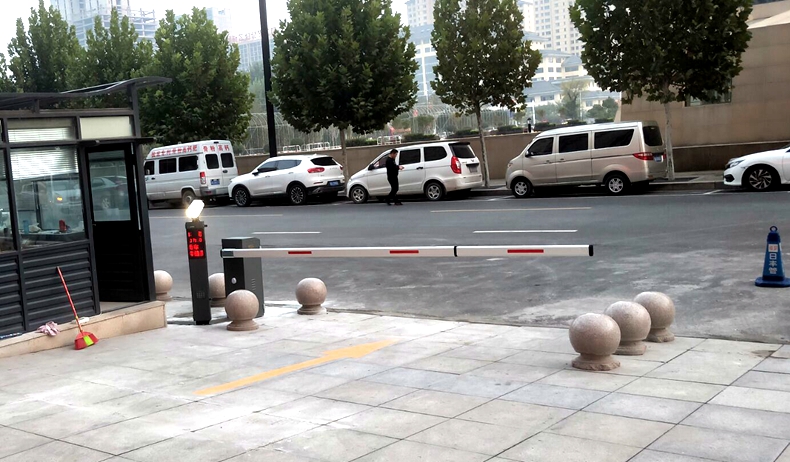 車牌識(shí)別-開封CBD 總商會(huì)