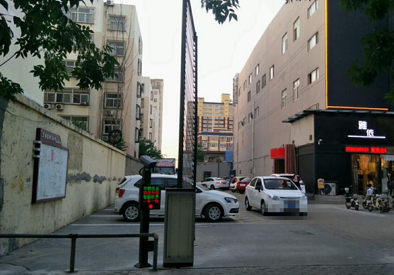 車牌識別_安陽市華聯(lián)優(yōu)品